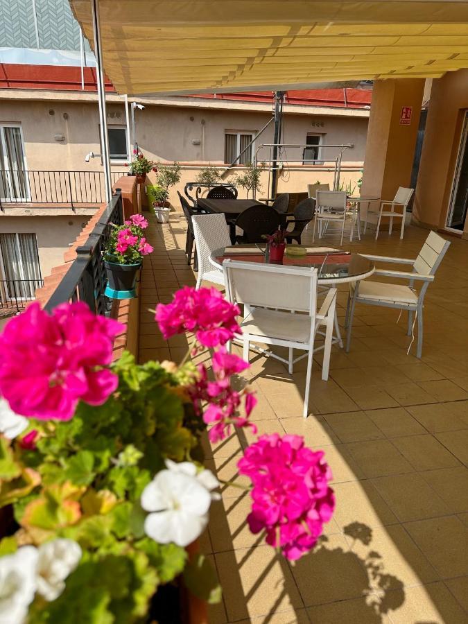 Royal Inn Aparthotel Lloret de Mar Exterior photo